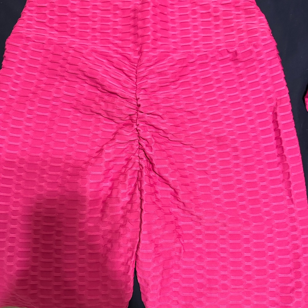 SCRUNCH BUTT MATCHING FIT - Picture 2 of 3